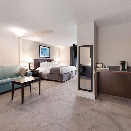 The Blu Hotel Blue Ash Cincinnati, Ascend Hotel Collection Exteriér fotografie