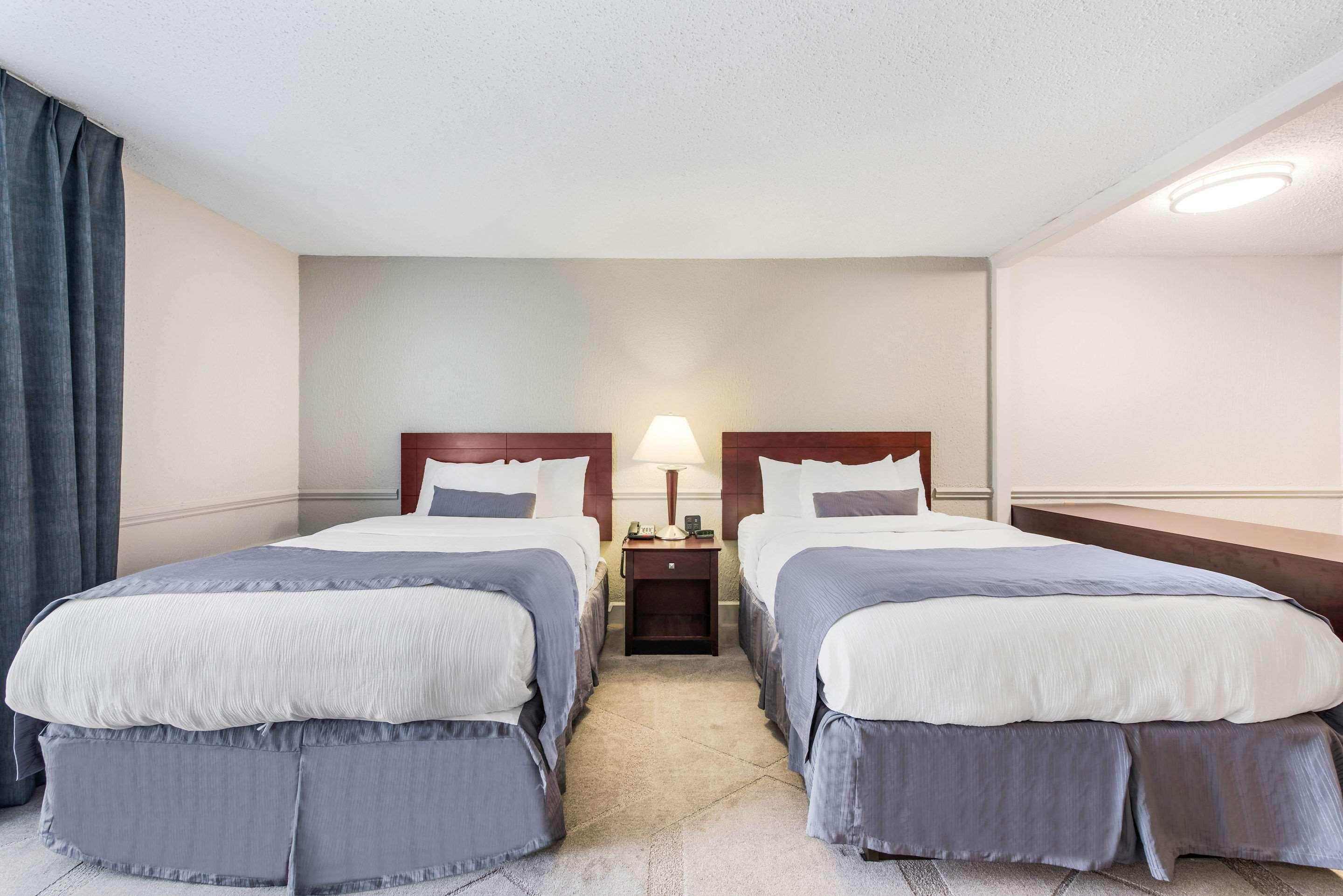 The Blu Hotel Blue Ash Cincinnati, Ascend Hotel Collection Exteriér fotografie