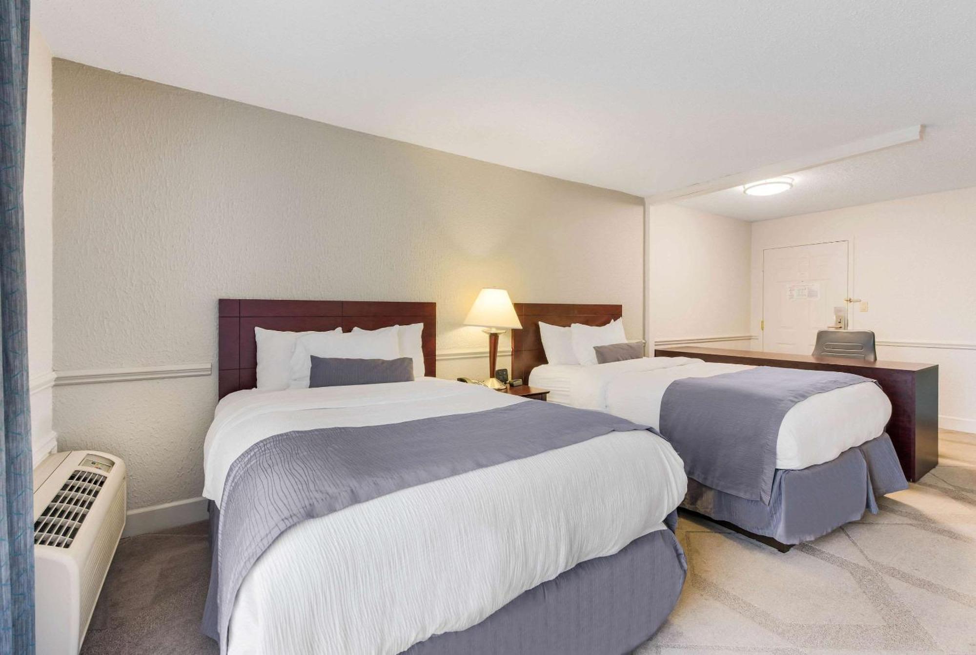 The Blu Hotel Blue Ash Cincinnati, Ascend Hotel Collection Exteriér fotografie