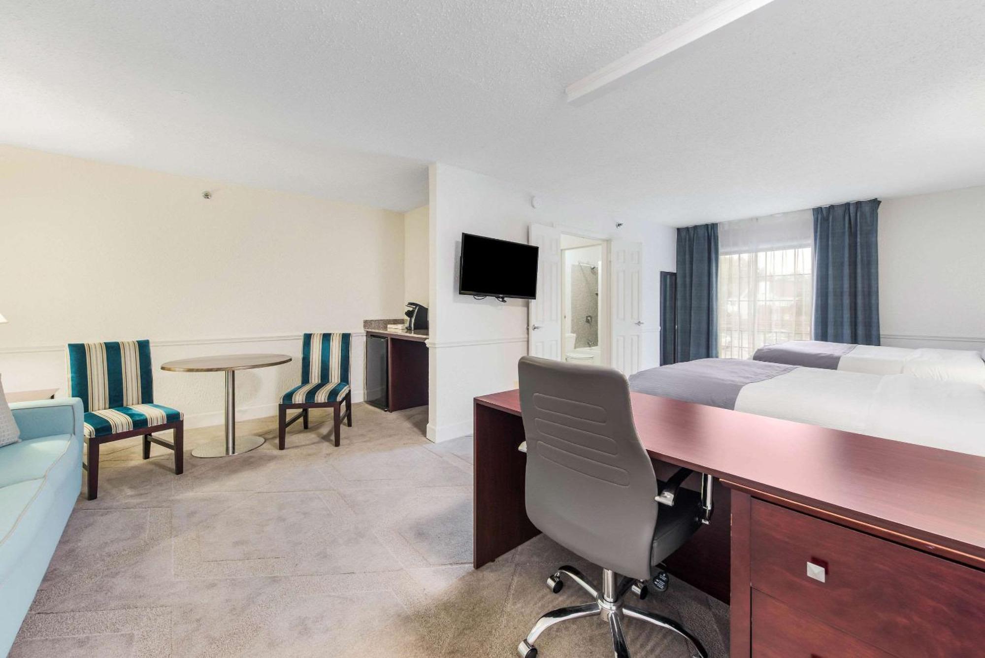 The Blu Hotel Blue Ash Cincinnati, Ascend Hotel Collection Exteriér fotografie