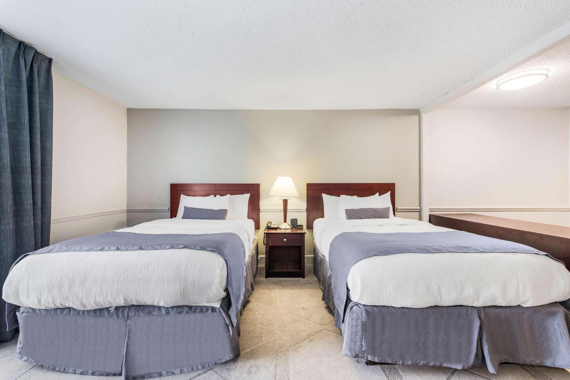 The Blu Hotel Blue Ash Cincinnati, Ascend Hotel Collection Exteriér fotografie